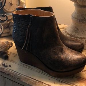 Bed Stu boots/wedge